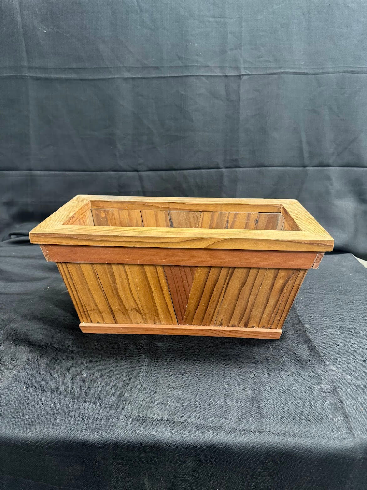 Small Planter Box P-1