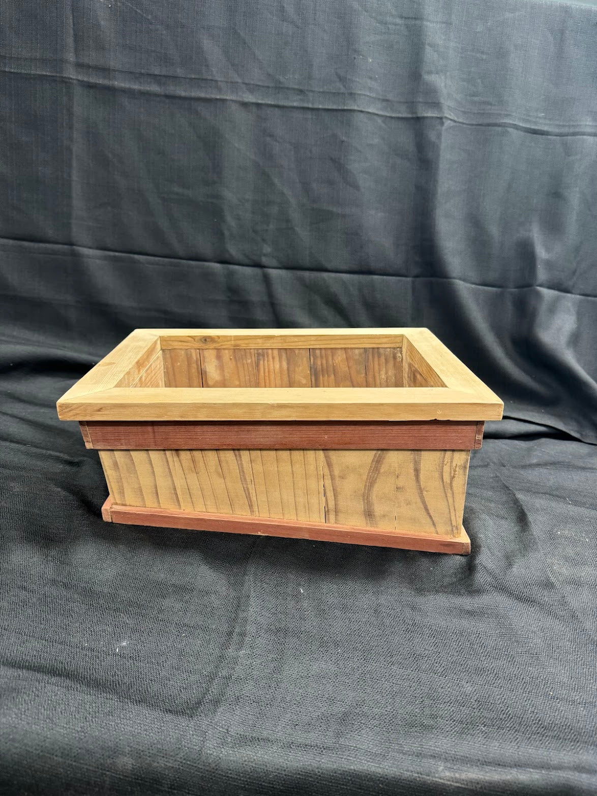 Small Slanted Planter Box P-3