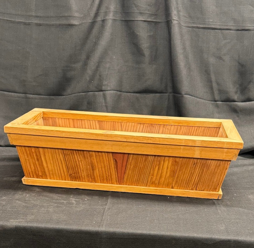Fundamentals Planter Box Redwood Detailing P-13