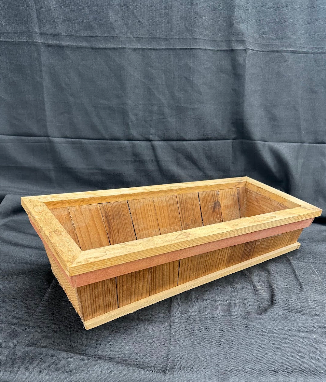 Long Slope Planter Box P-5