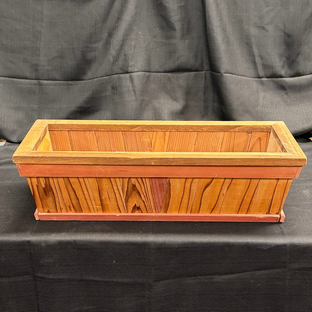 Fundamentals Planter Box Redwood Detailing P-13